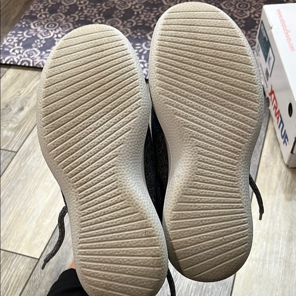 ALLBIRDS Wool Runner - Picture 4 of 5